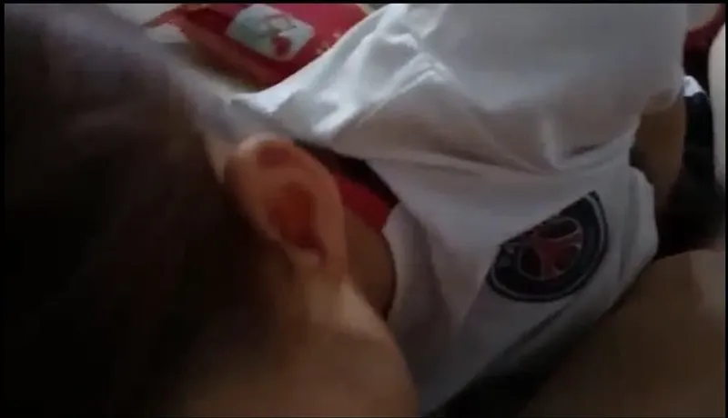 Người tình đam mê đá bóng